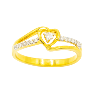 แหวนหัวใจก้านพริ้ว ฝังเพชรเป็นแถว