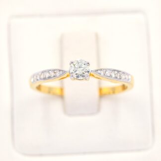 แหวนชูสวยๆ ตลอดกาล