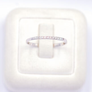 แหวนเงินแถวตัดขอบ เงินแท้92.5% เพชร CZ LKM904