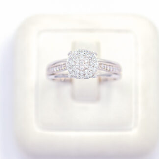 แหวนเงินกระจุก บ่าเพชรกลาง เงินแท้92.5% เพชร CZ LKM706