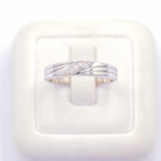 แหวนเงินเพชร 3 เม็ดเฉียง เงินแท้92.5% เพชร CZ LMR107