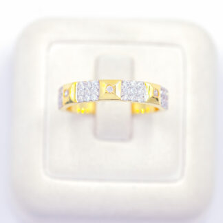 แหวนเงินเพชร 1 สลับ 9 เม็ด เงินแท้92.5% เพชร CZ LKM778