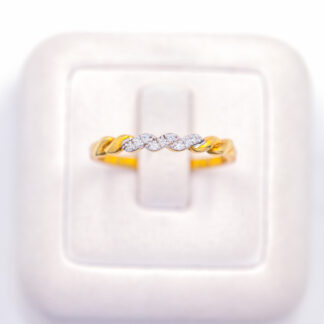 แหวนเงินเพชรสามแถว เชือก เกลียว เงินแท้92.5% เพชร CZ LKM764