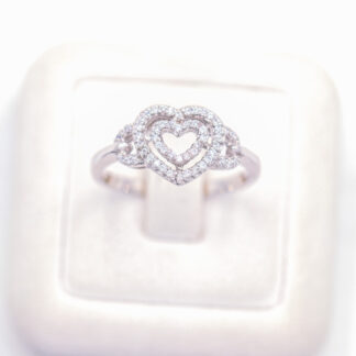 แหวนเงินหัวใจล้อม 2 รอบ เงินแท้92.5% เพชร CZ LKM701