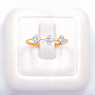 แหวนเงินดอกไม้ 3 ดอก เงินแท้92.5% เพชร CZ 1LK003