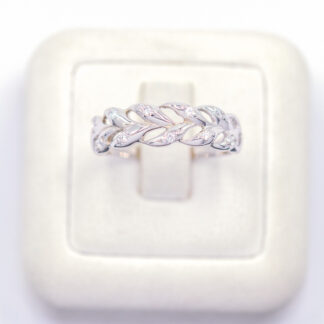 แหวนเงินใบไม้เลื้อยๆมะกอก เงินแท้92.5% เพชร CZ LKM665