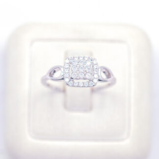 แหวนเงินกระจุก สี่เหลี่ยม เงินแท้92.5% เพชร CZ LKM572