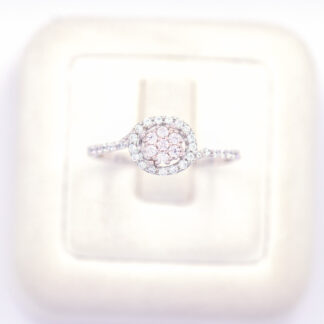 แหวนเงินกลมล้อมสองชั้น ก้านบิด เงินแท้92.5% เพชร CZ LKM575