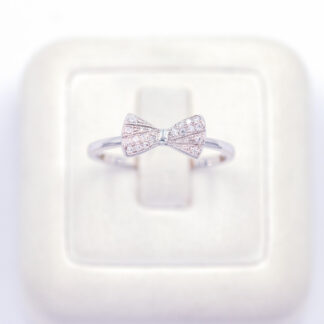 แหวนเงินโบว์ เงินแท้92.5% เพชร CZ LKM649