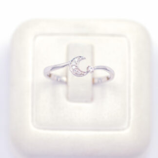 แหวนเงินพระจันทร์ เงินแท้92.5% เพชร CZ LKM597