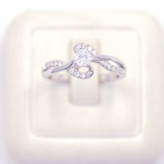 แหวนเงินเม็ดเดี่ยว ก้านบิด เงินแท้92.5% เพชร CZ LKM731