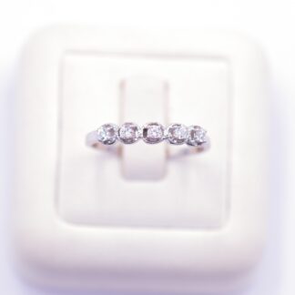 แหวนแถว 5 กระเปาะ เงินแท้92.5% เพชร CZ LKM556