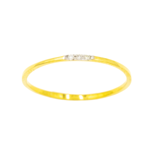 แหวนแถว3เม็ด ใส่ติดนิ้วได้ตลอด